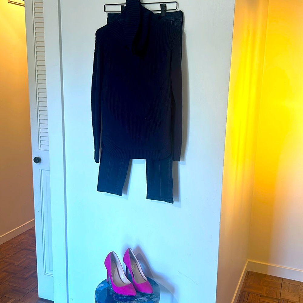 WHOLE OUTFIT